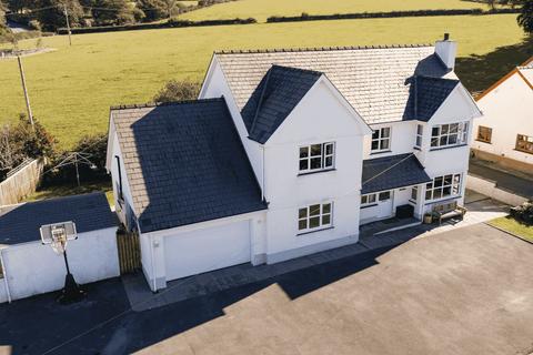 Ffostrasol, Llandysul, SA44