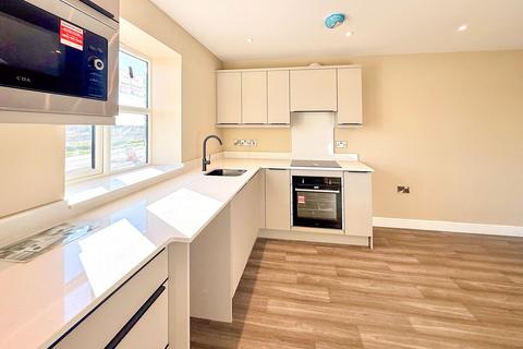 3 bedroom semi-detached house for sale, Cleveland Avenue, North Hykeham, LN6