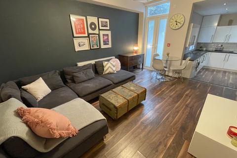 1 bedroom terraced house to rent, Halsbury Road, L6 6DQ,