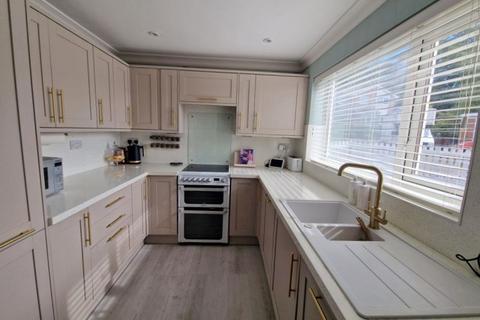 3 bedroom detached house for sale, Laburnum Close, Exmouth, EX8 5PT