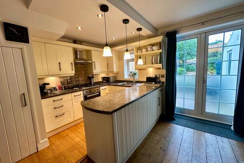 3 bedroom end of terrace house for sale, Wrights Lane, Torquay, TQ1 4HN