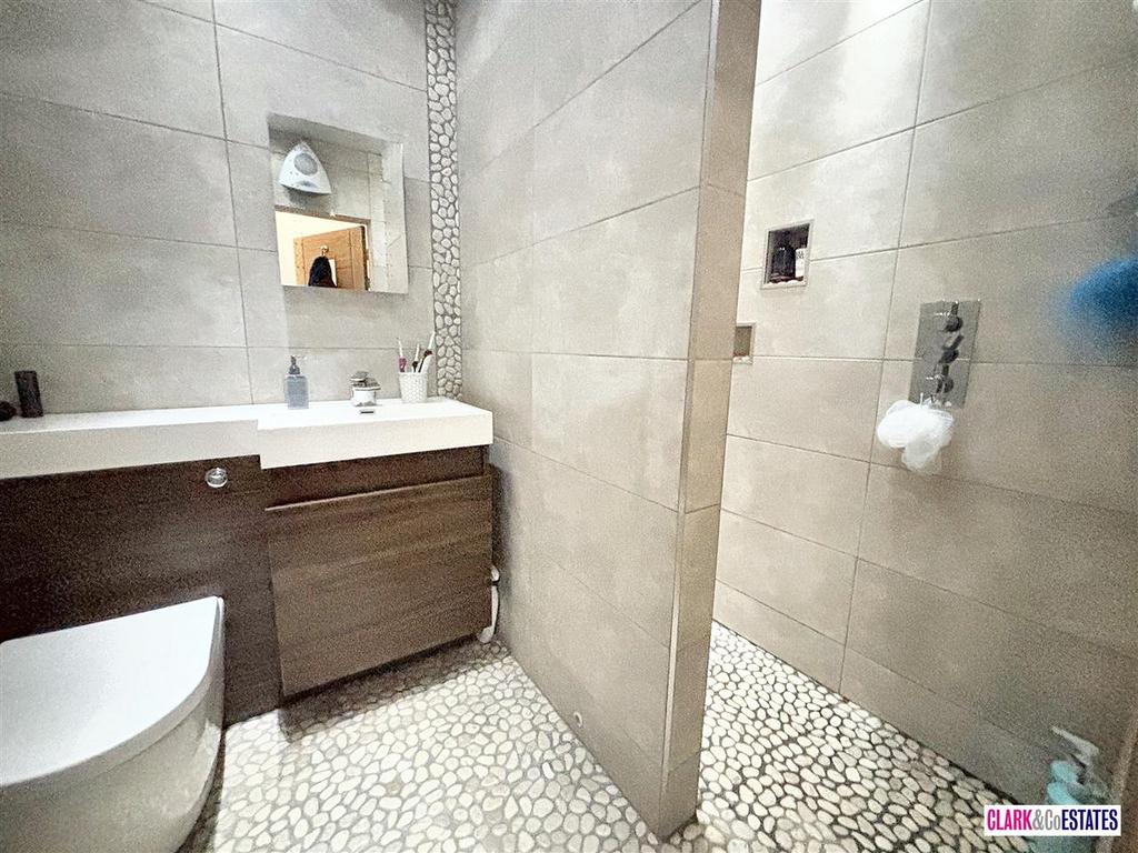 Shower Cubicle