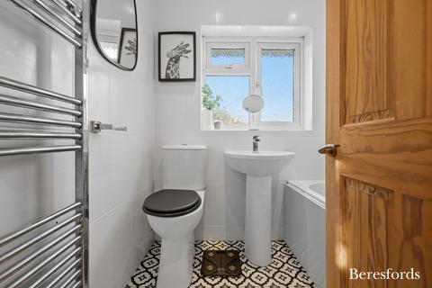 2 bedroom end of terrace house for sale, Courage Walk, Hutton, CM13