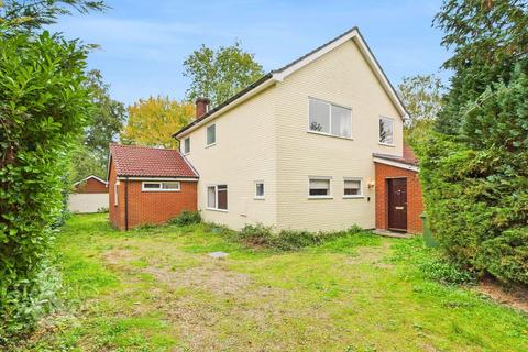 undefined, Low Road, Tasburgh, Norwich
