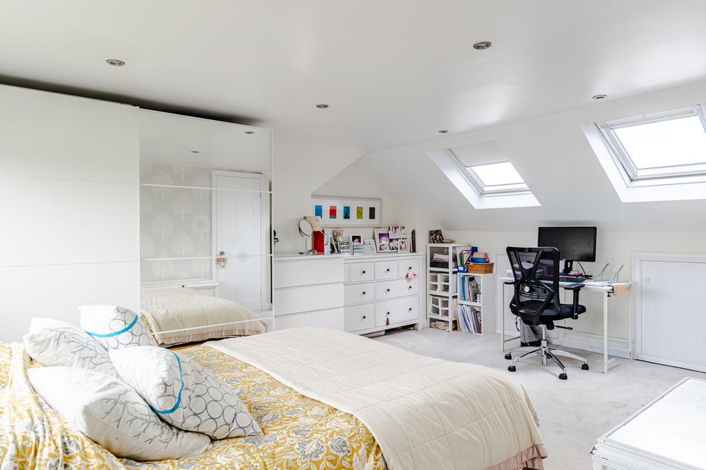 Bedroom4a
