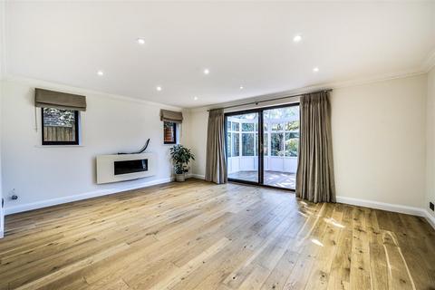 undefined, Ockham Road South, East Horsley