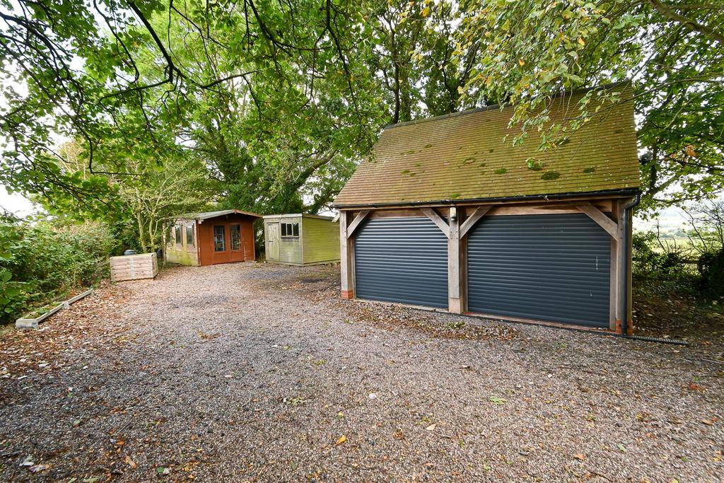 Wyres Barn.jpg