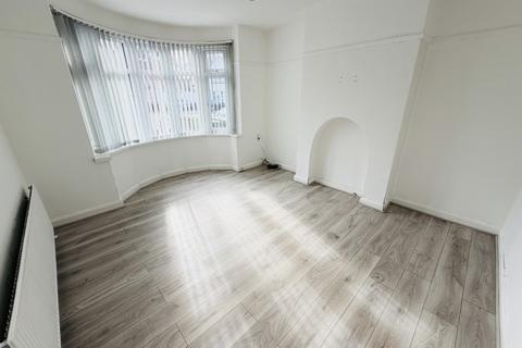 3 bedroom semi-detached house to rent, Sandy Hill Road, Solihull B90