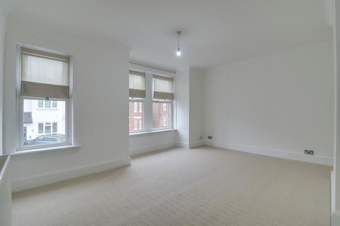2 bedroom terraced house for sale, Porchester Road, Woolston