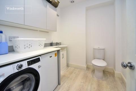 56 Windsor Avenue, Cheam, Sutton, SM3 9RX
