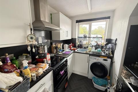 undefined, Wedgewood Close, Burton-On-Trent DE15