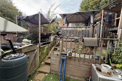 undefined, Wedgewood Close, Burton-On-Trent DE15