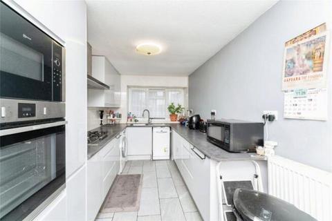 3 bedroom property for sale, Southall UB2