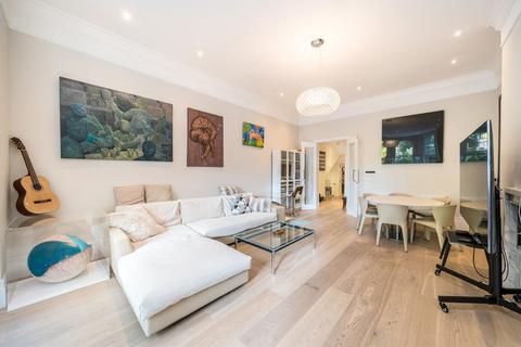 3 bedroom flat to rent, Barkston Gardens, London SW5