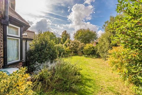 169 Spring Grove Road, Isleworth, TW7 4BA