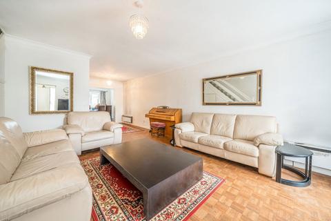 undefined, Spencer Road, Isleworth TW7
