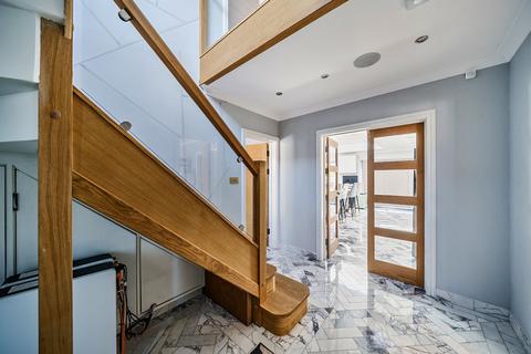 6 bedroom property for sale, Highview Avenue, Edgware, HA8