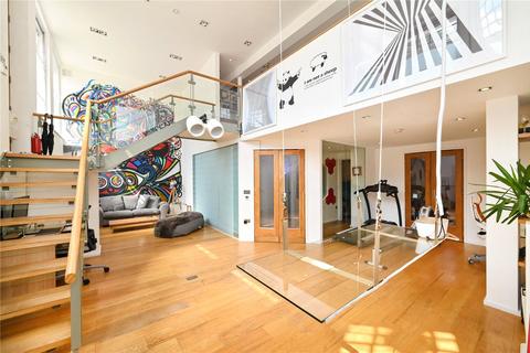 3 bedroom apartment to rent, Manchester Road, Isle Of Dogs, London, E14