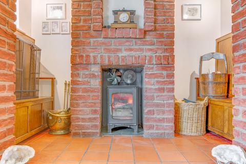 4 bedroom detached house for sale, Clent Avenue, Headless Cross, Redditch, B97
