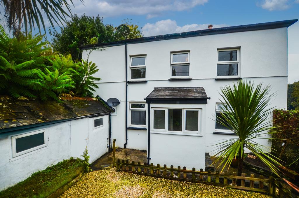 3 bedroom cottage for sale