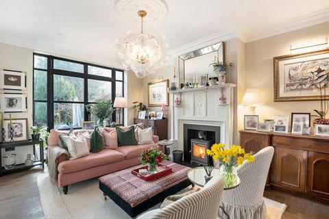 undefined, Heathfield Road, London, W3