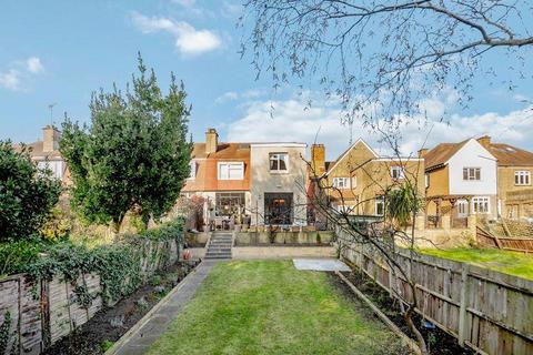 undefined, Heathfield Road, London, W3