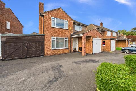Lilliesfield Avenue, Barnwood, Gloucester, Gloucestershire, GL3
