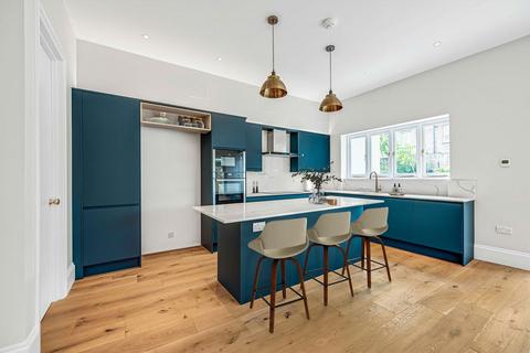 undefined, Chatsworth Road, London E5