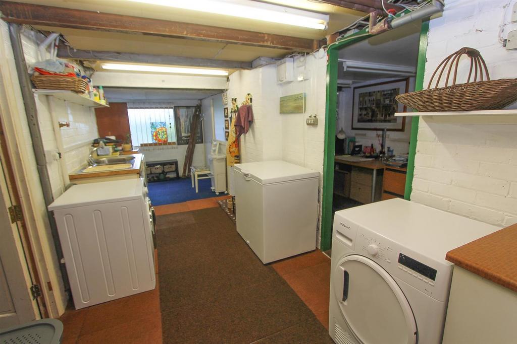 IMG 8741 - Copy.jpg