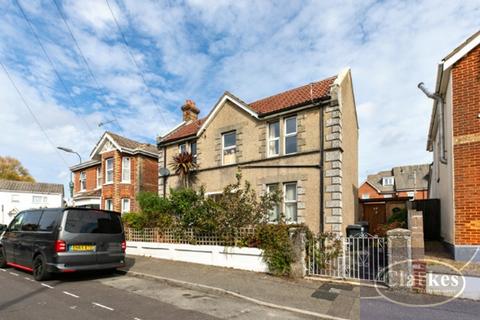 undefined, Maple Road, Winton, Bournemouth