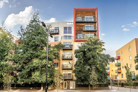 West Parkside, Greenwich, London, SE10
