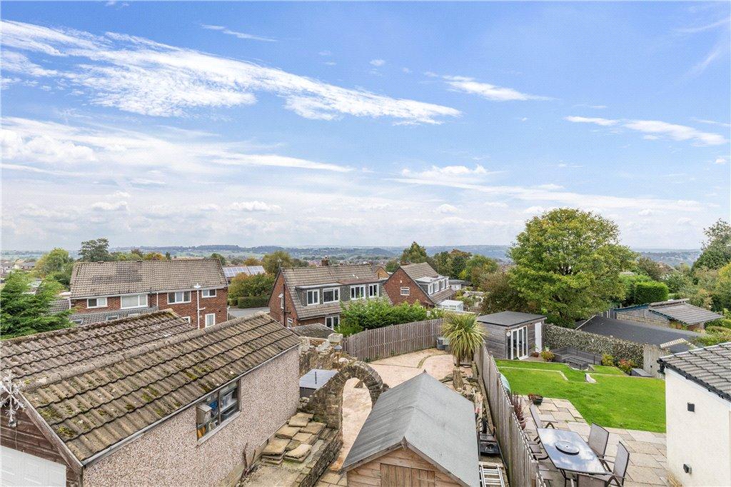 Rear Garden/Views