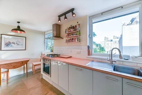 3 bedroom maisonette for sale, Horle Walk, Camberwell, London, SE5