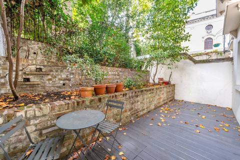 1 bedroom flat for sale, Porchester Square, Bayswater, London, W2