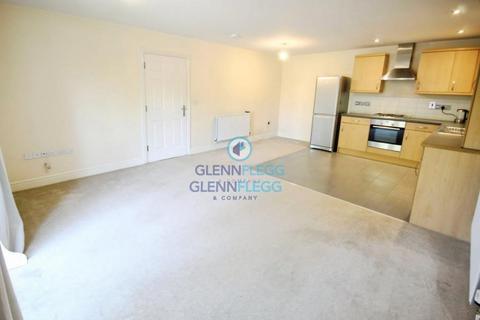 1 bedroom flat to rent, HARVEY ROAD, LANGLEY, SLOUGH,