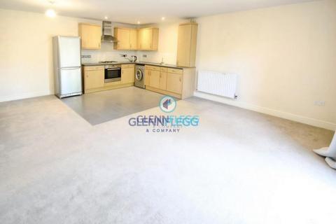 1 bedroom flat to rent, HARVEY ROAD, LANGLEY, SLOUGH,