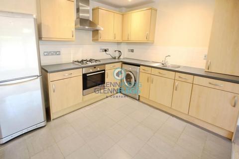 1 bedroom flat to rent, HARVEY ROAD, LANGLEY, SLOUGH,