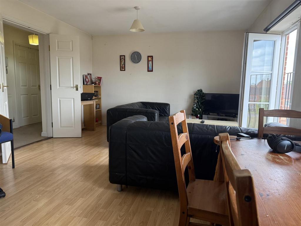 Lounge Dining Room