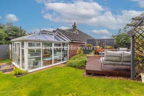 undefined, Foxdale Grove, Preston PR1