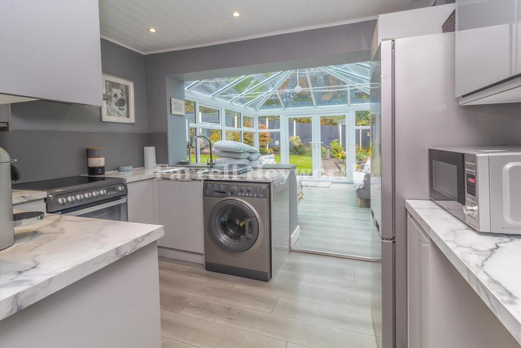 Kitchen image 2