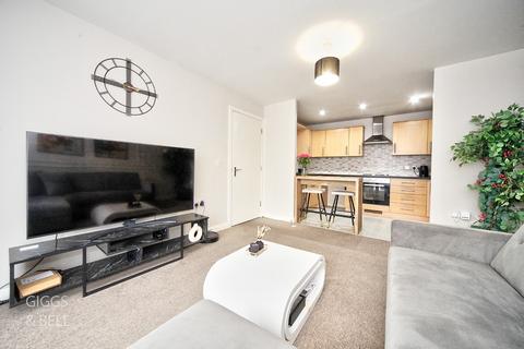 2 bedroom apartment for sale, The Academy, Holly Street, Luton, Bedfordshire, LU1