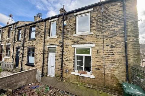 2 bedroom terraced house for sale, Park Road, Thackley, Bradford