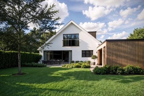 4 bedroom detached house for sale, Wellington Avenue, Christchurch, Dorset, BH23