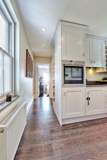 undefined, Worple Road, Raynes Park, London, SW20