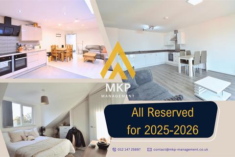 6 bedroom terraced house to rent, Florence Buildings, Birmingham B29