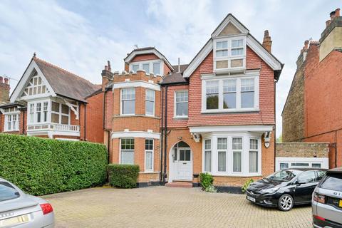 2 bedroom flat for sale, Marchwood Crescent, Ealing, London, W5