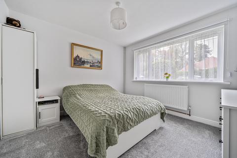 3 bedroom bungalow for sale, The Canney, Chiseldon, Swindon, SN4