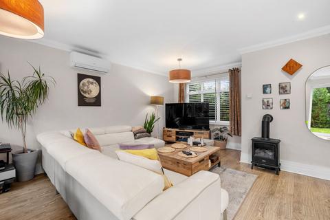 2 bedroom detached house for sale, Alma Barn Mews, Bromley BR6