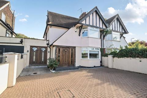 undefined, The Vale, Temple Fortune, London, NW11
