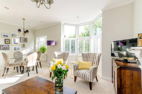 2 bedroom maisonette to rent, Chatsworth Avenue, Wimbledon, London, SW20